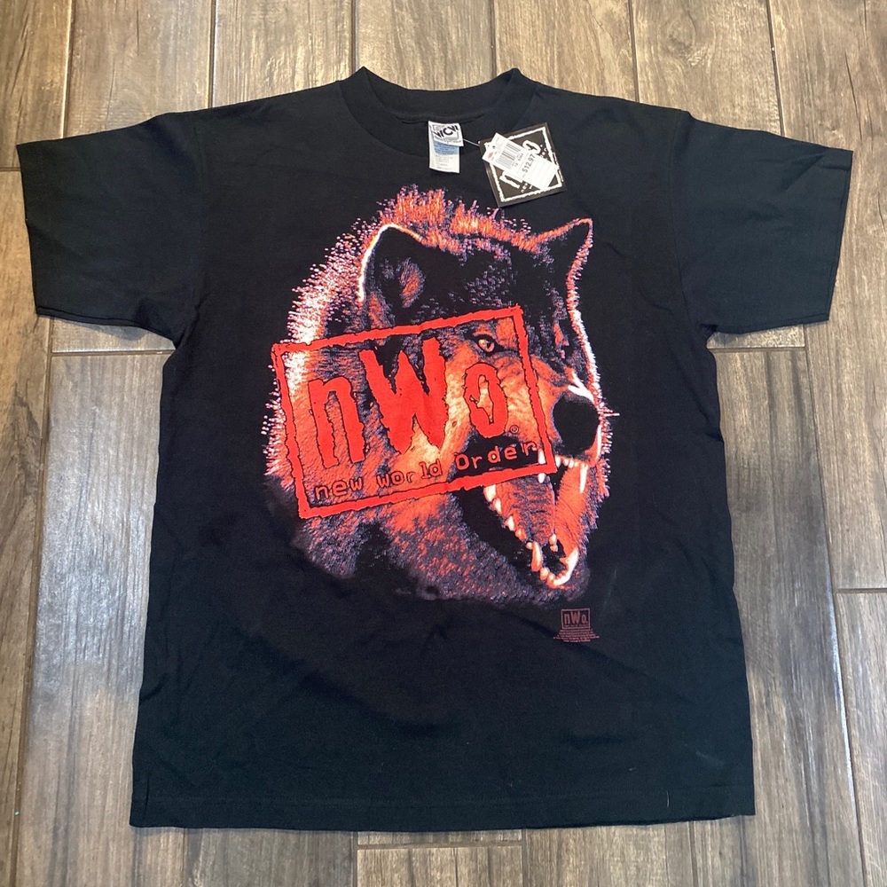 NWT 1998 WCW NWO Wolf Pack Shirt New Size Large